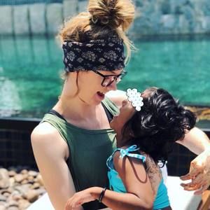 Meet your Posher, Kaitlyn